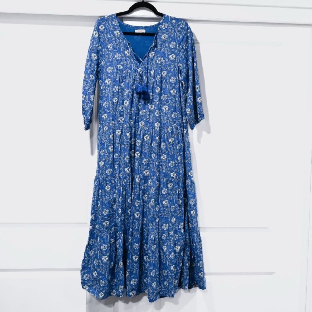 Pink Chicken 100% Cotton Floral Midi Dress Elbow Sleeves Tiered Blue White Small